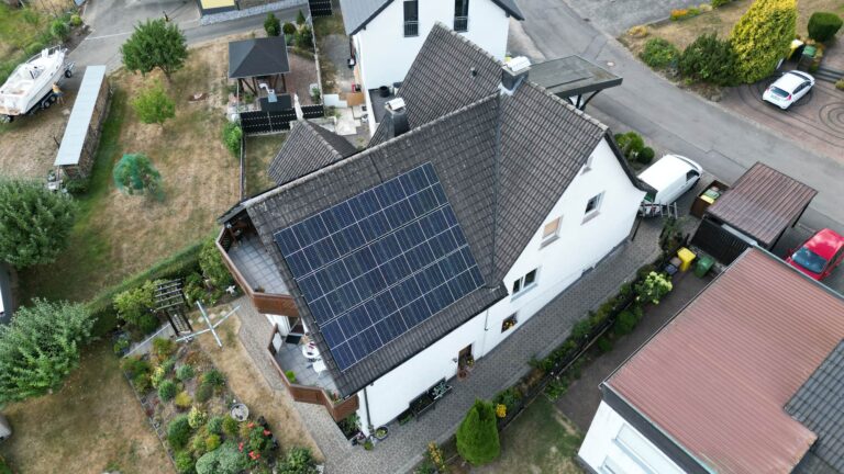 Solis Sonnenenergie Bonn - Mieterstrom und Gemeinschaftliche Gebäudeversorgung